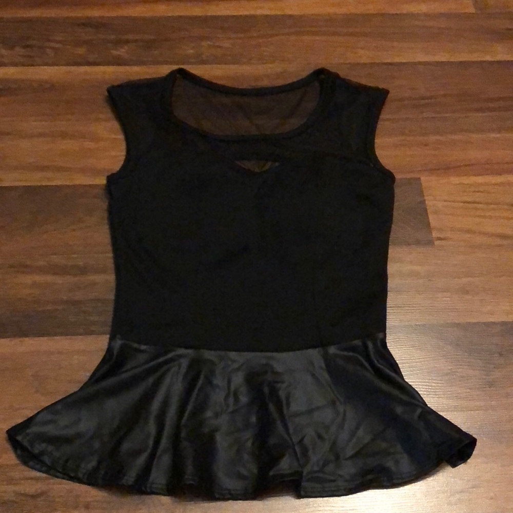 Peplum black top